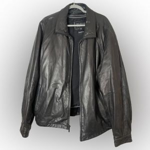 Wilson’s Leather Pelle collection, men’s XL, black, leather, bomber jacket